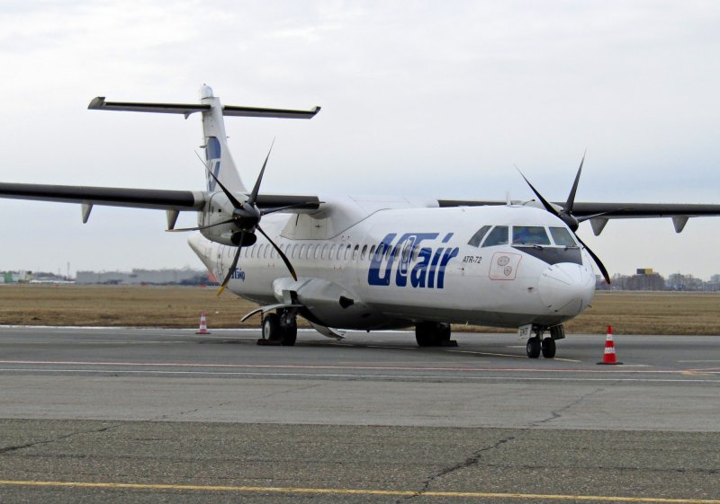 ATR ATR 72 самолет