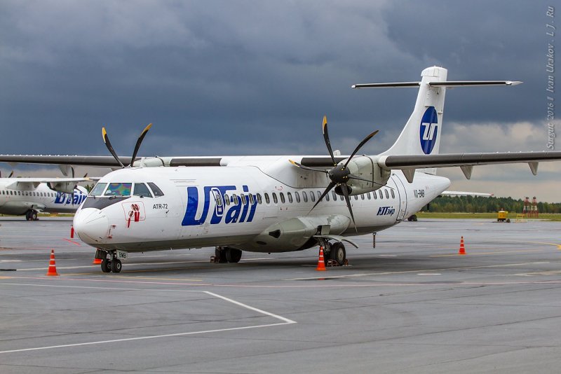 ATR 72-500 самолет