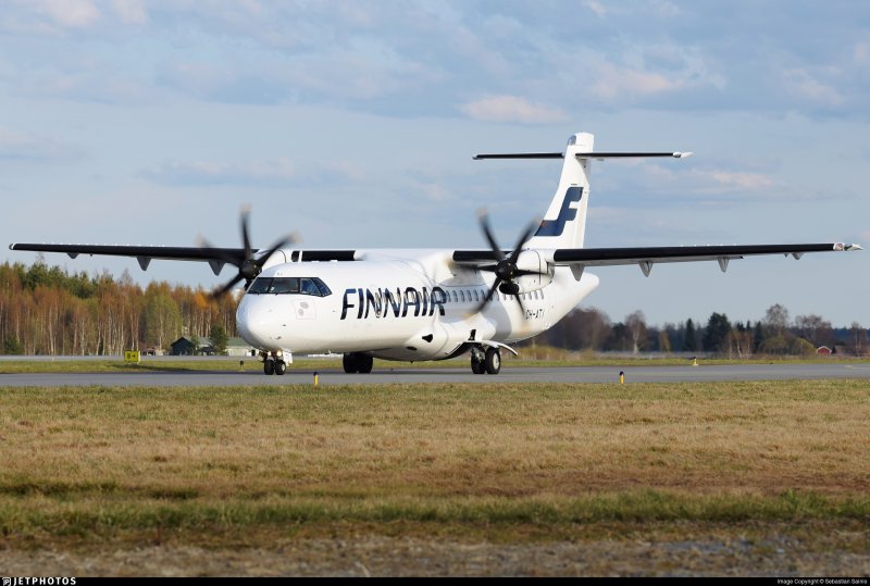 ATR 72-500 самолет