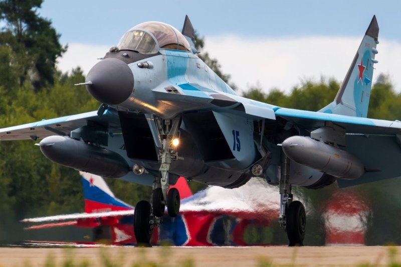 Многоцелевой истребитель миг-35