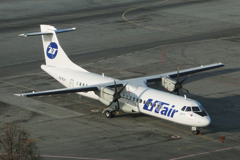 Самолёт ATR 72 500 UTAIR салон