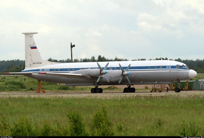 Ил 18 № 75926