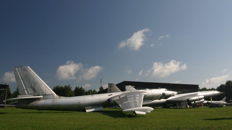 Бомбардировщик м4 Монино