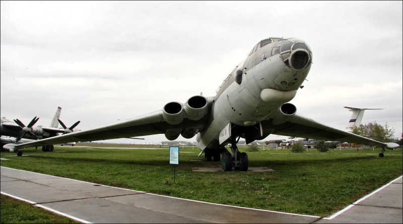 Самолёт м-4 Мясищева