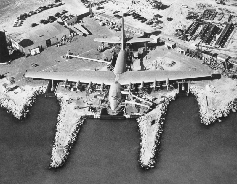 Самолёт Hughes h-4 Hercules