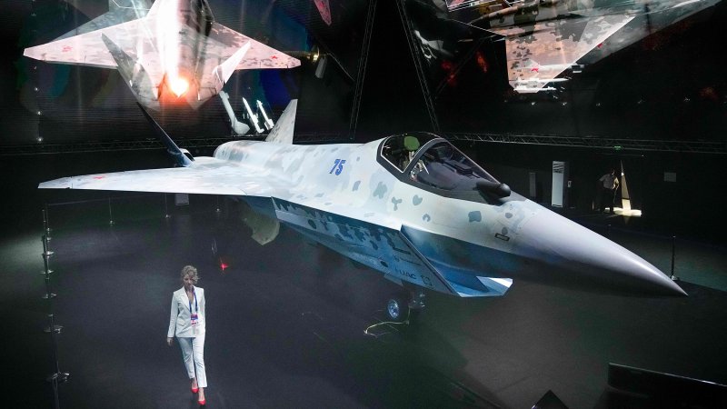 Новый истребитель на Макс 2021 Checkmate