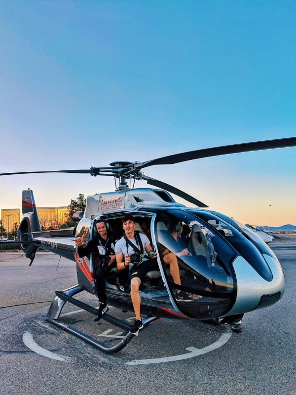 Вертолет марки DF Helicopters df334