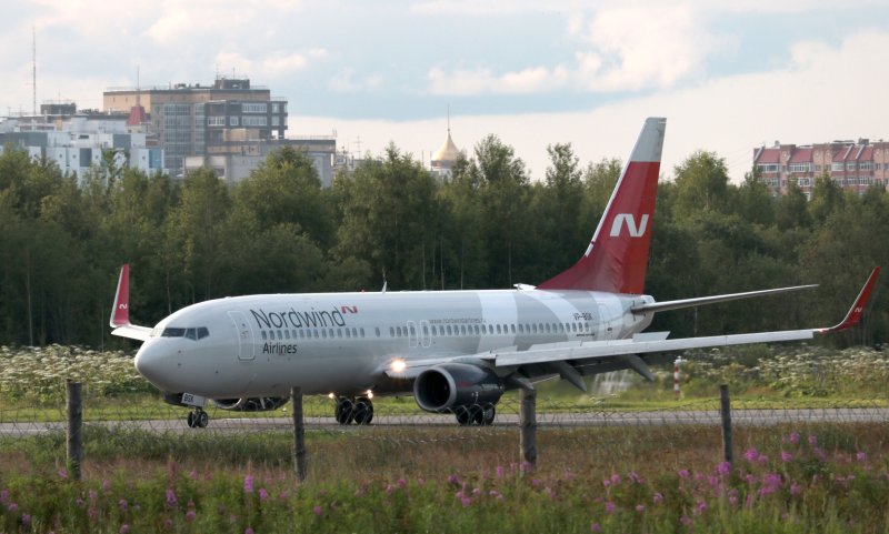 Боинг Сыктывкар ЮТЭЙР 737-500