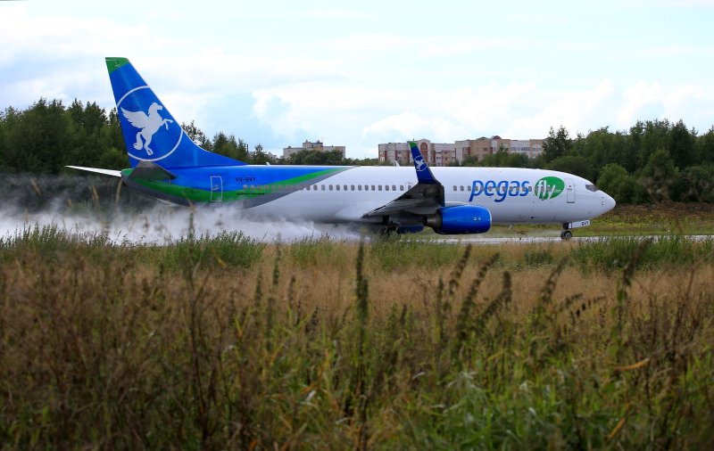 Боинг 737 Сыктывкар
