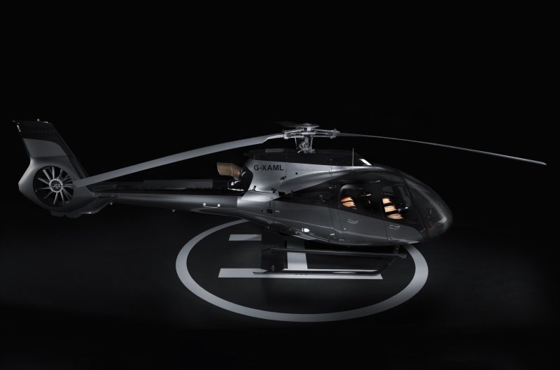 Ach130 Aston Martin вертолет