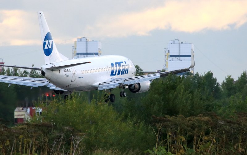ЮТЭЙР Боинг 737 Макс