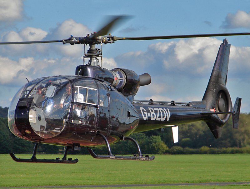 Многоцелевой вертолет sa341 Gazelle