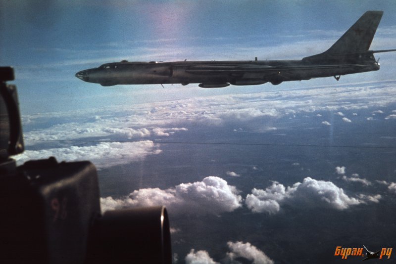 Ту-16 кабина