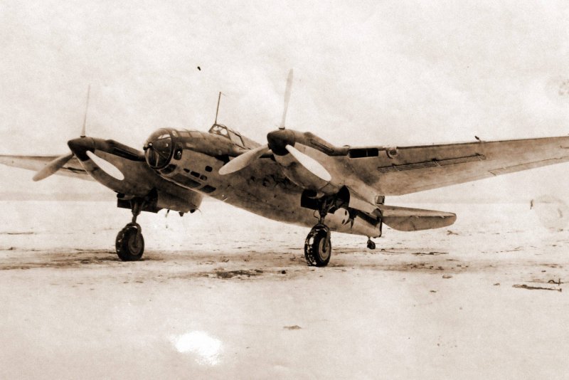 Советский пикирующий бомбардировщик ар-2