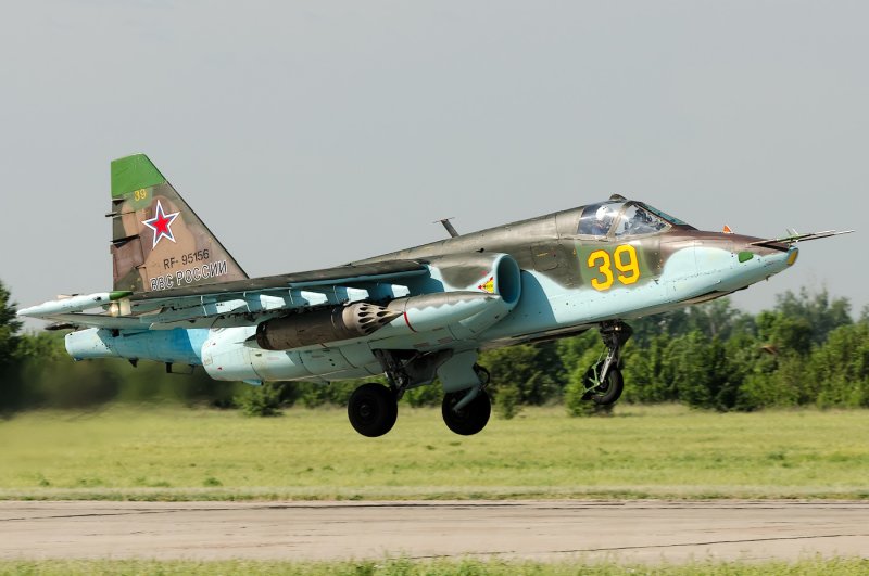 Су-25 Штурмовик самолёты России