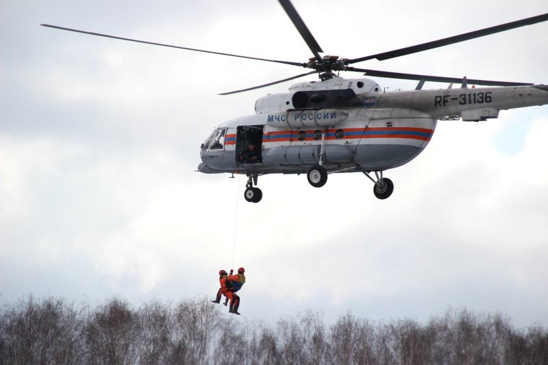Вертолет ми-8 МЧС