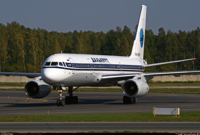 Ту-214 авиакомпании Дальавиа