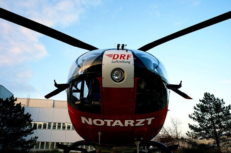 Вертолет "Air Rescue", красный 3+