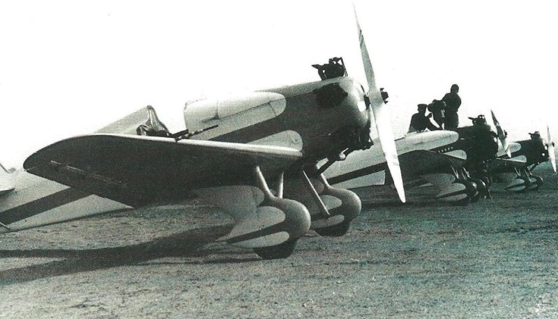 УТ-1 самолёт