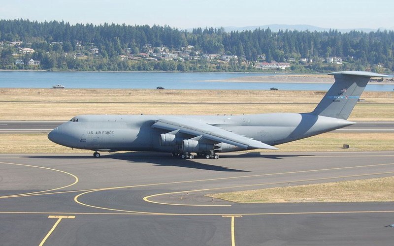 C5 Galaxy самолет