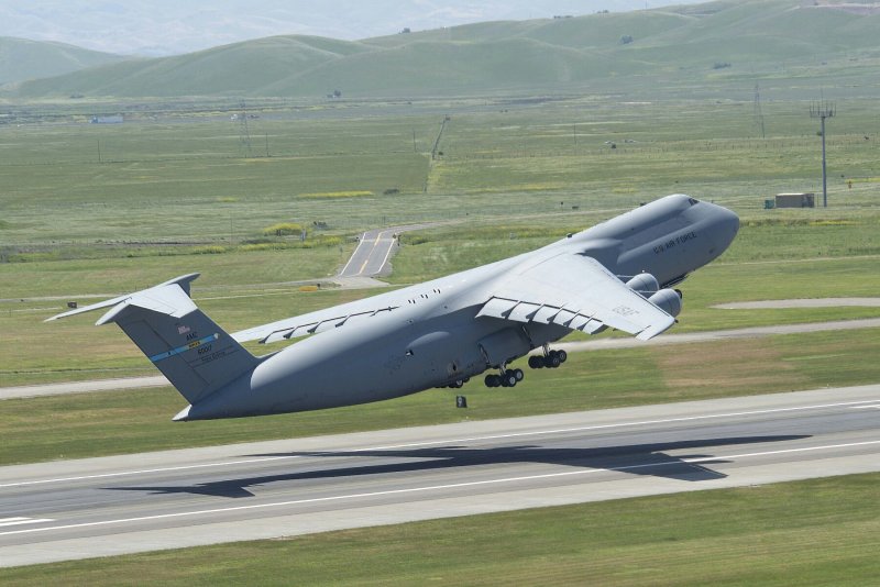 Lockheed c-5m super Galaxy
