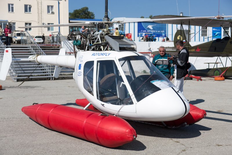 Вертолет р-30 "Роторфлай"