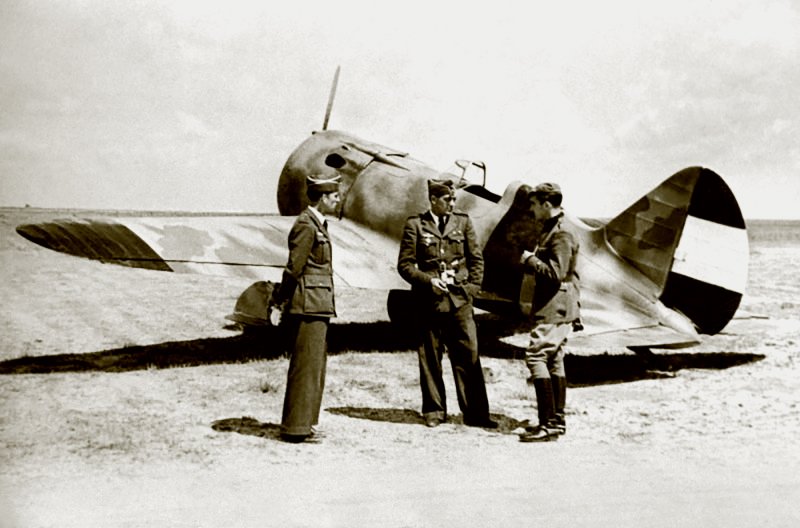 1936 Советские летчики в Испании