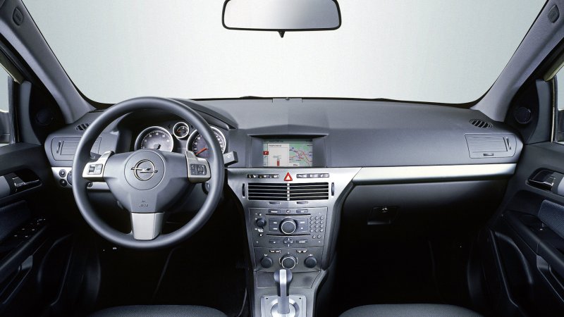 Opel Astra 2007 салон