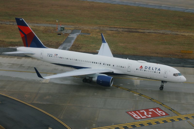 Боинг 757 грузовой