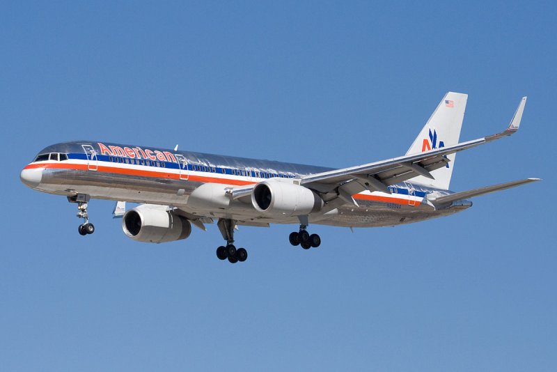 Самолет Boeing 757