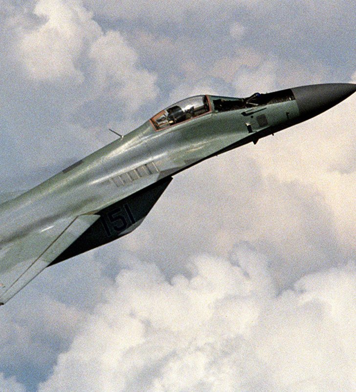 Миг-29 сверхзвуковой самолёт