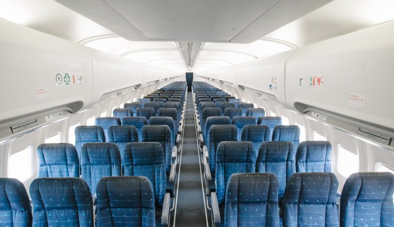 Боинг 787 Дримлайнер салон эконом класс
