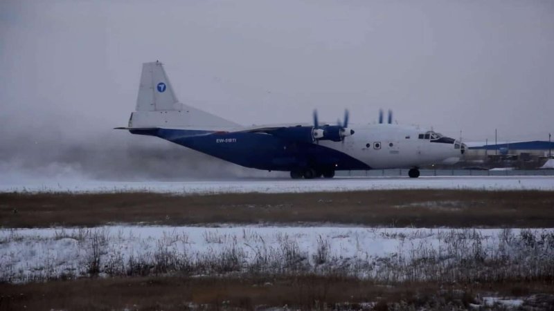 Падающий самолет