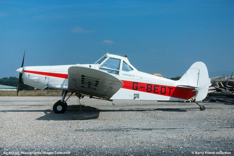 Piper pa-25