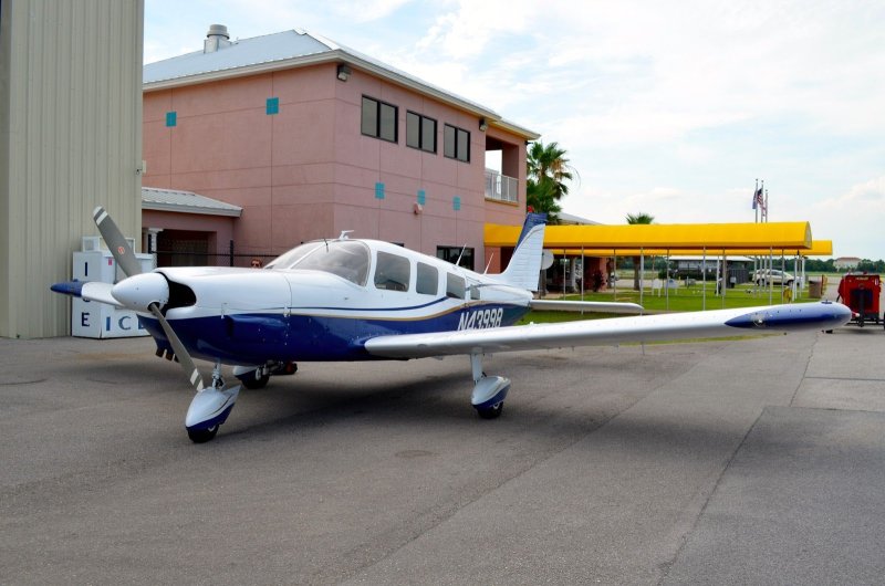 Piper pa-32 Cherokee Six
