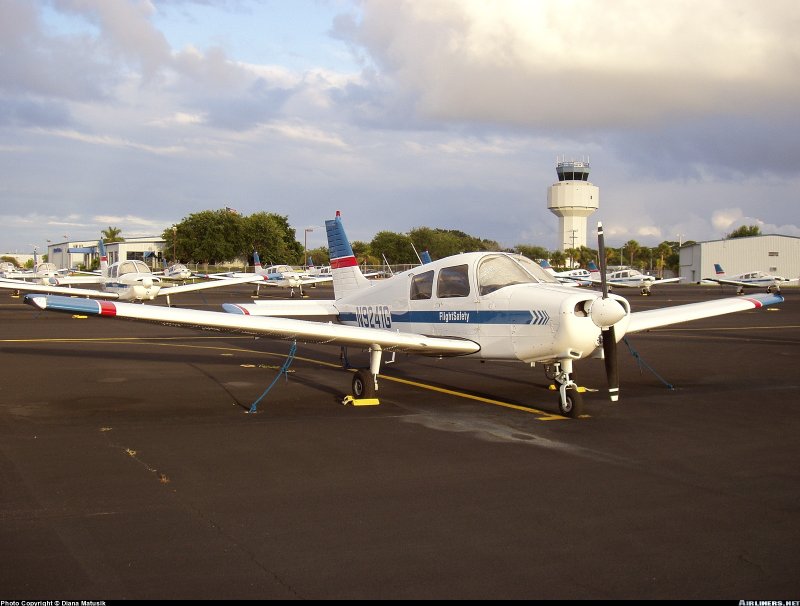 Piper-28-161