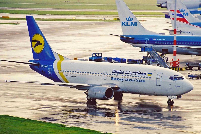 737-32q Уральские