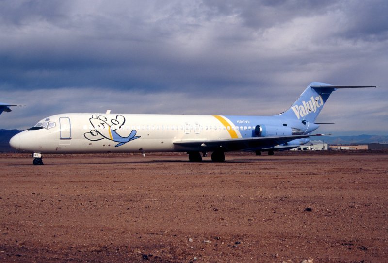 Aircraft 32n самолет