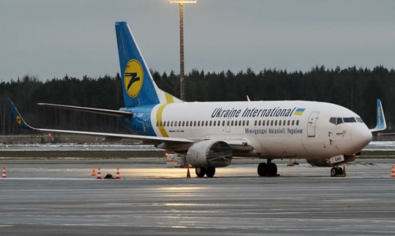 Самолет Боинг 737-32q