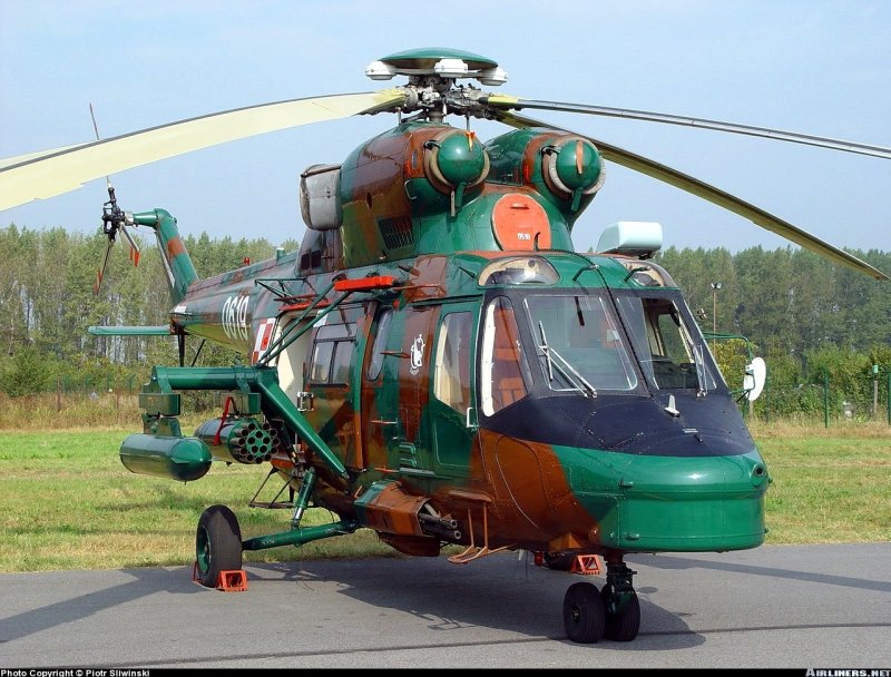 Вертолет PZL W-3 Sokół