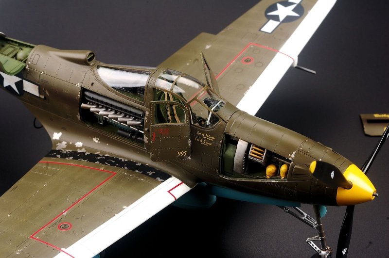 Kitty Hawk 1/32 p-39q/n Airacobra