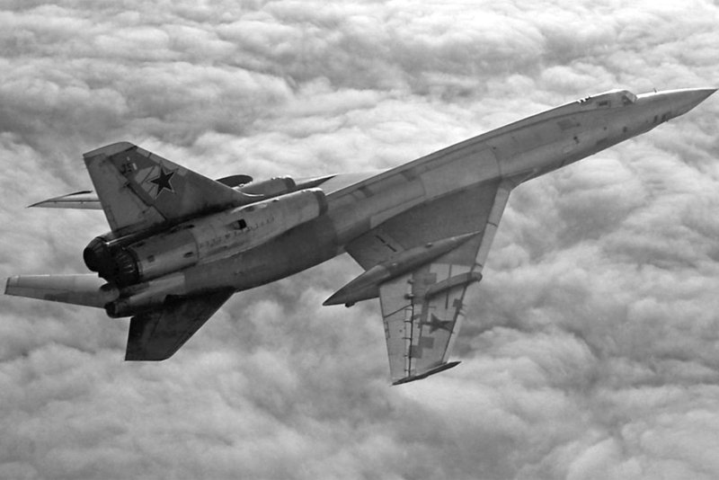 Самолет ту 22