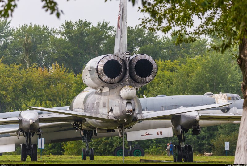 Самолет ту 22