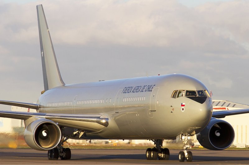 Боинг 767 широкофюзеляжный