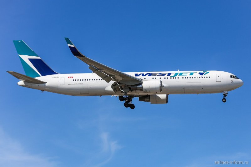 Самолет Боинг 767-300