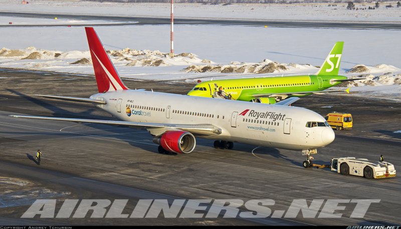 Роял Флайт 767