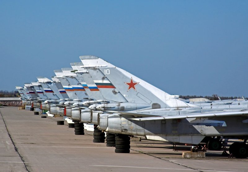 Су-24 с вооружением