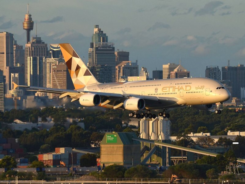 Etihad Airways Airbus a380-800