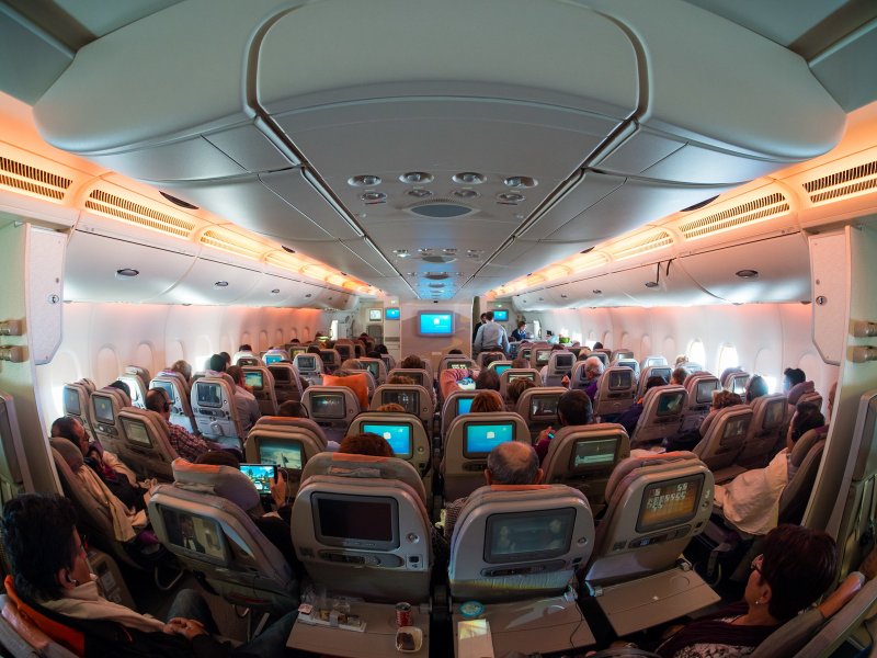 Эмирейтс а380 эконом