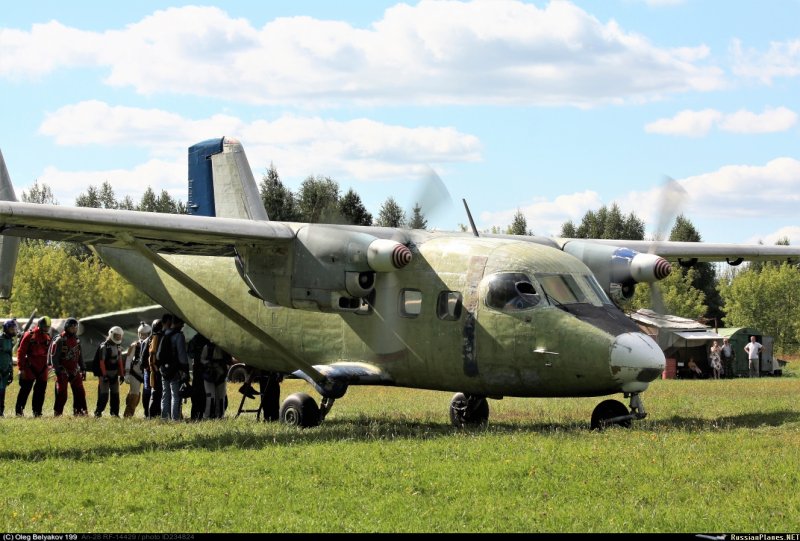 АН 2 В Киеве